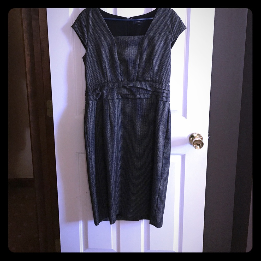 Banana republic tea length dress