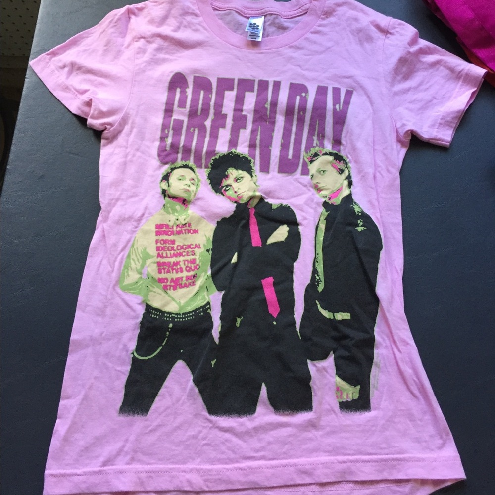 Green Day concert tshirt