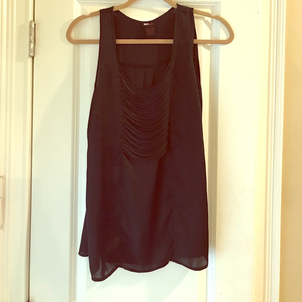 DS Lab Black Sleeveless Blouse