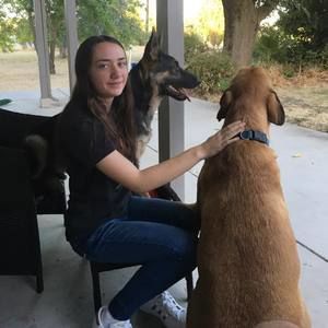 Meet your Posher, Natasha