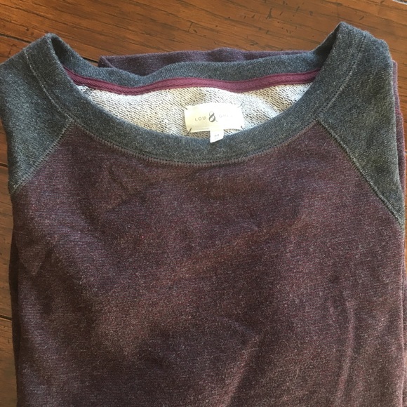 LOFT Sweaters - Maroon & gray sweatshirt from Lou&Grey | size M❤️