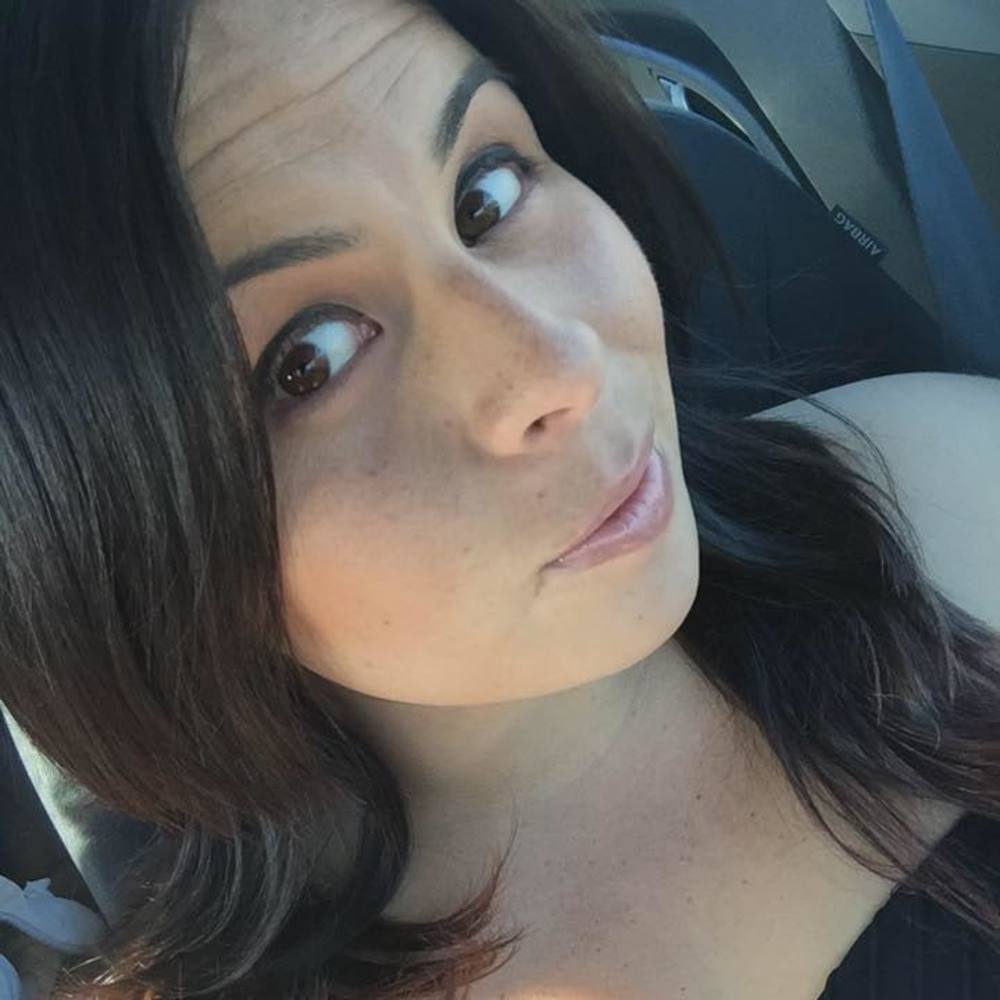 Meet your Posher, Leslie