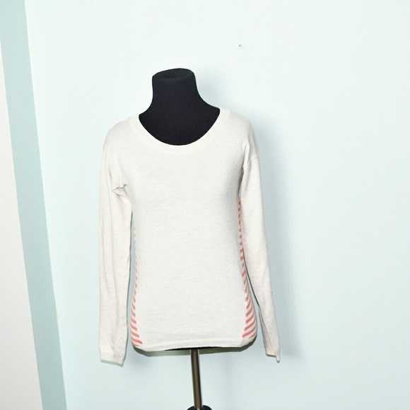 Tops - Super Cute Orange and Cream Striped Top