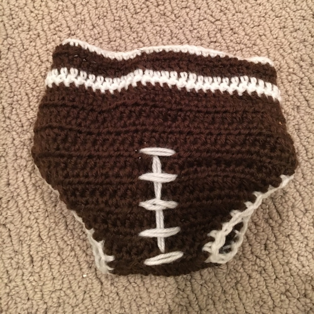 Football diaper cover 0-6 months. 🏈 baby boys