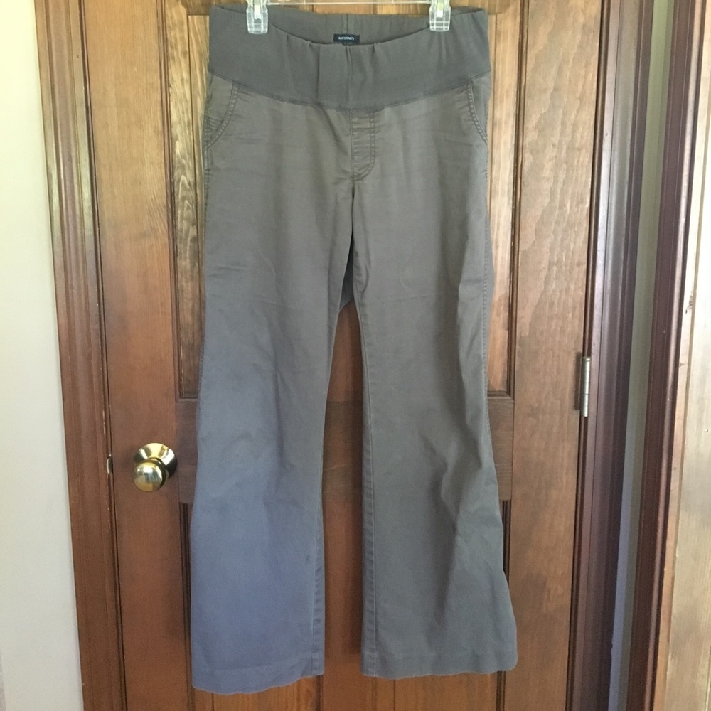 GAP maternity pants