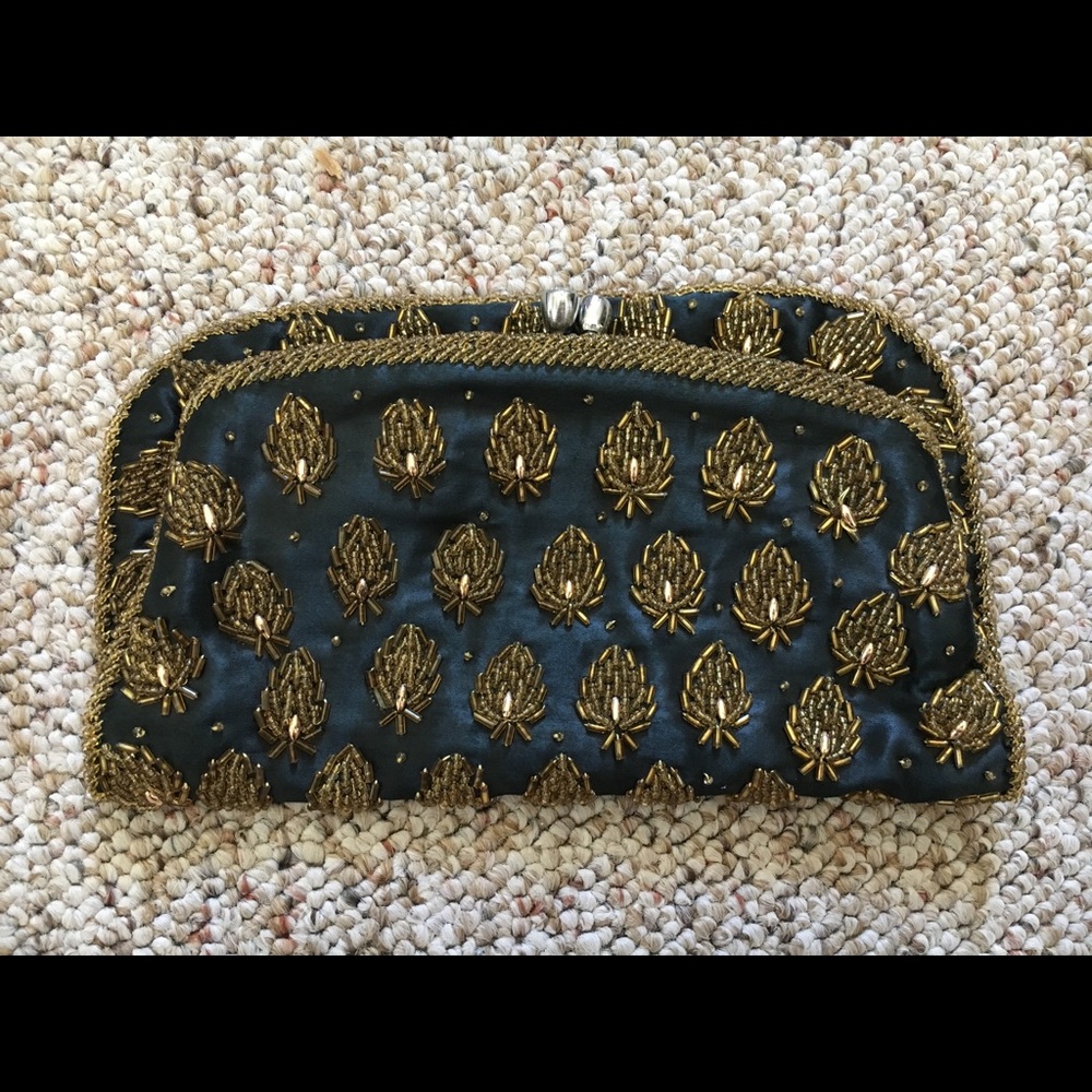 Vintage Beaded clutch