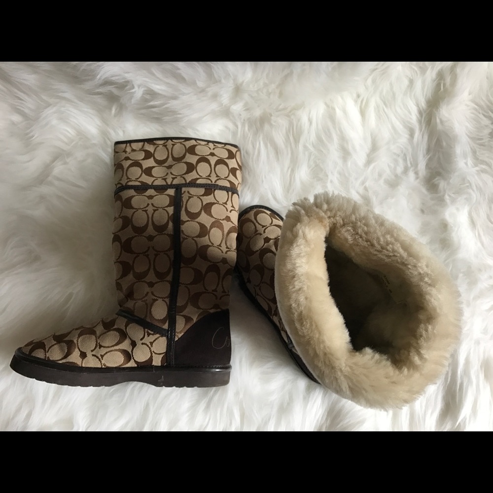 Coach boots