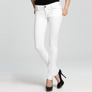 White skinny jeans