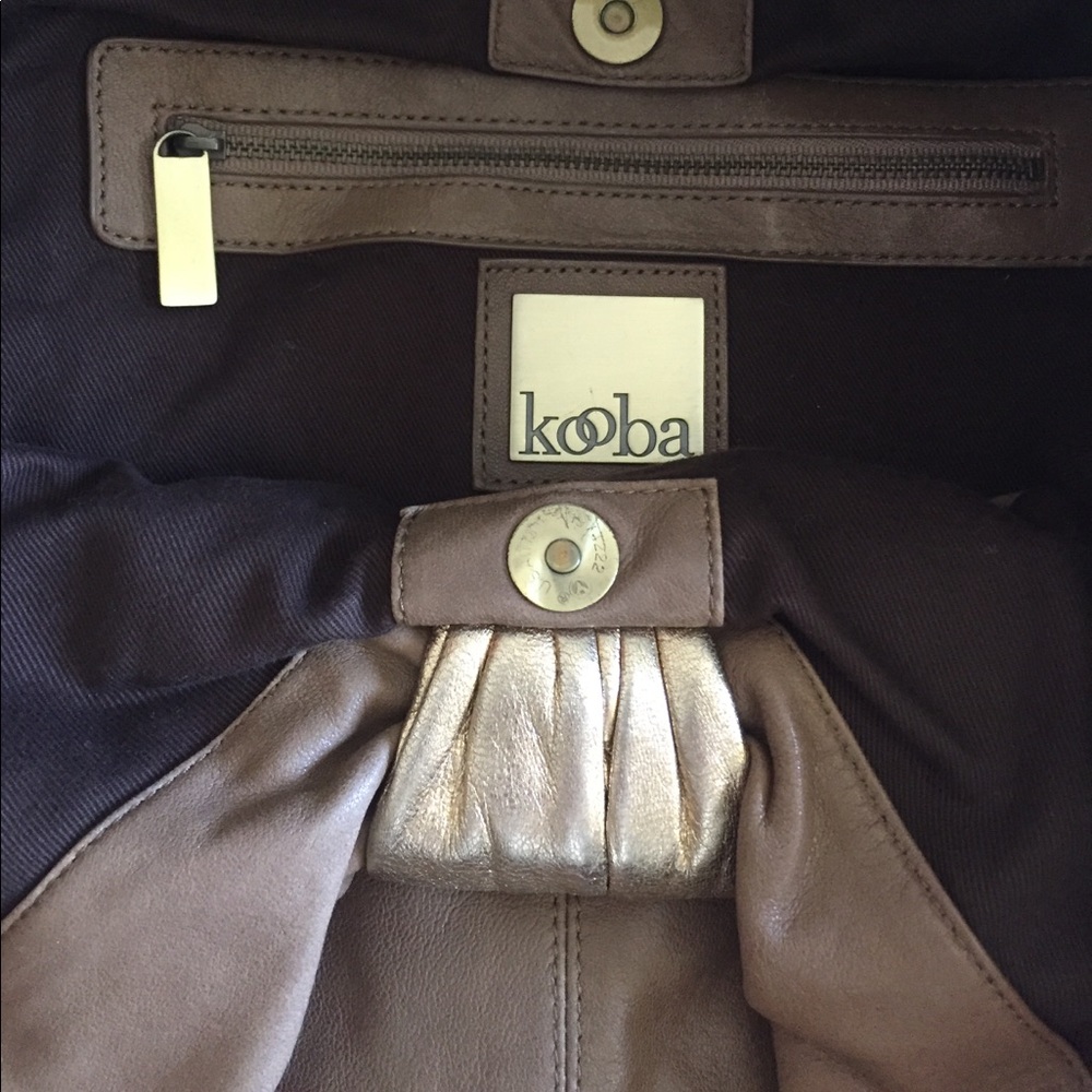 RARE Kooba Carly Handbag Mocha with Metallic Trim - Picture 4 of 8