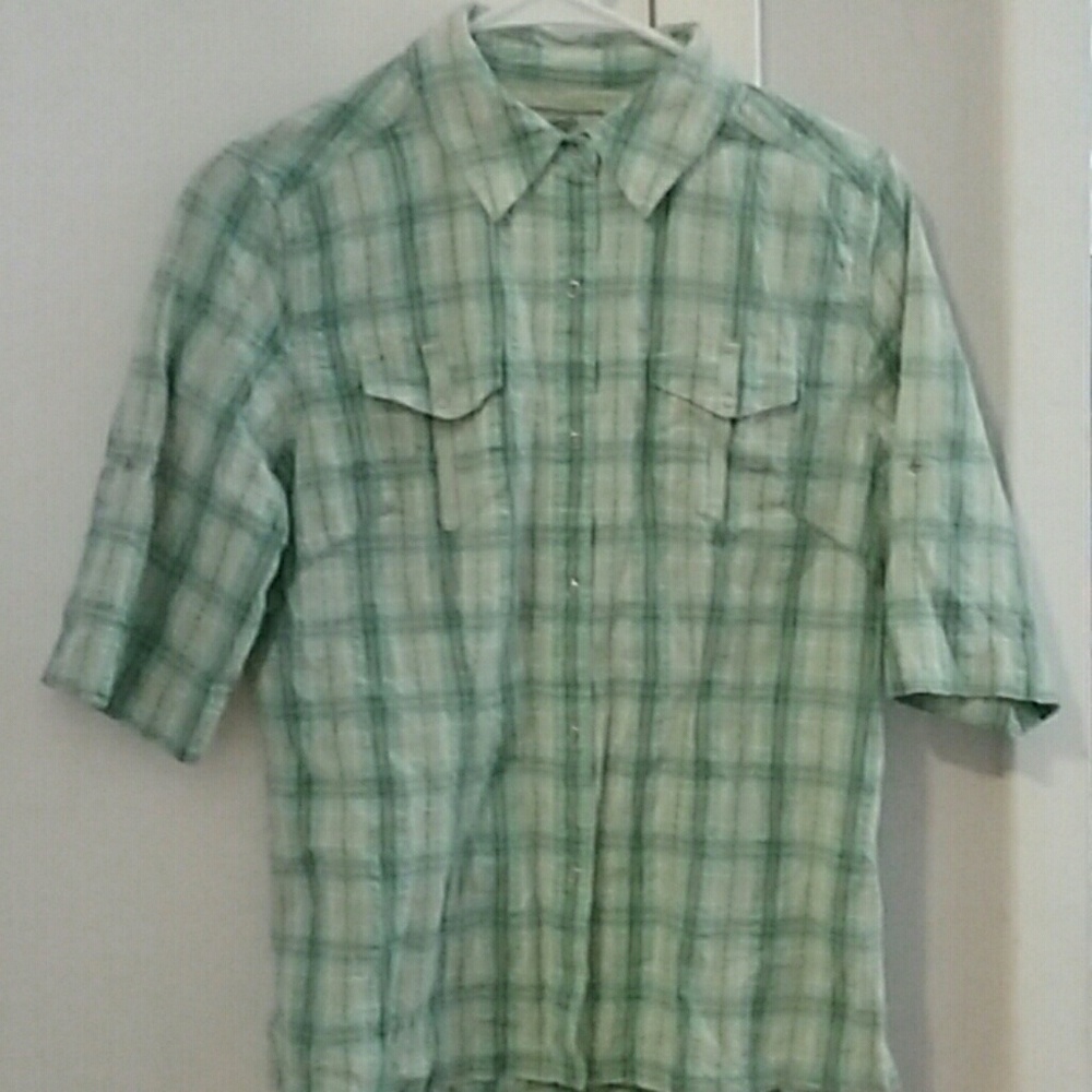 Horny Toad button up shirt