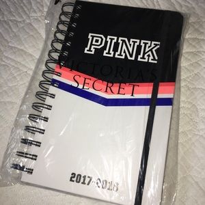 NWT  Victoria secret/pink planner/calendar. 🌸🌼