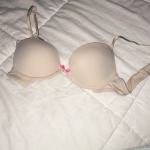 Tan t-shirt push up bra