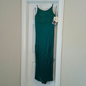 *SALE*Jessica McClintock Emerald dress! With tags!