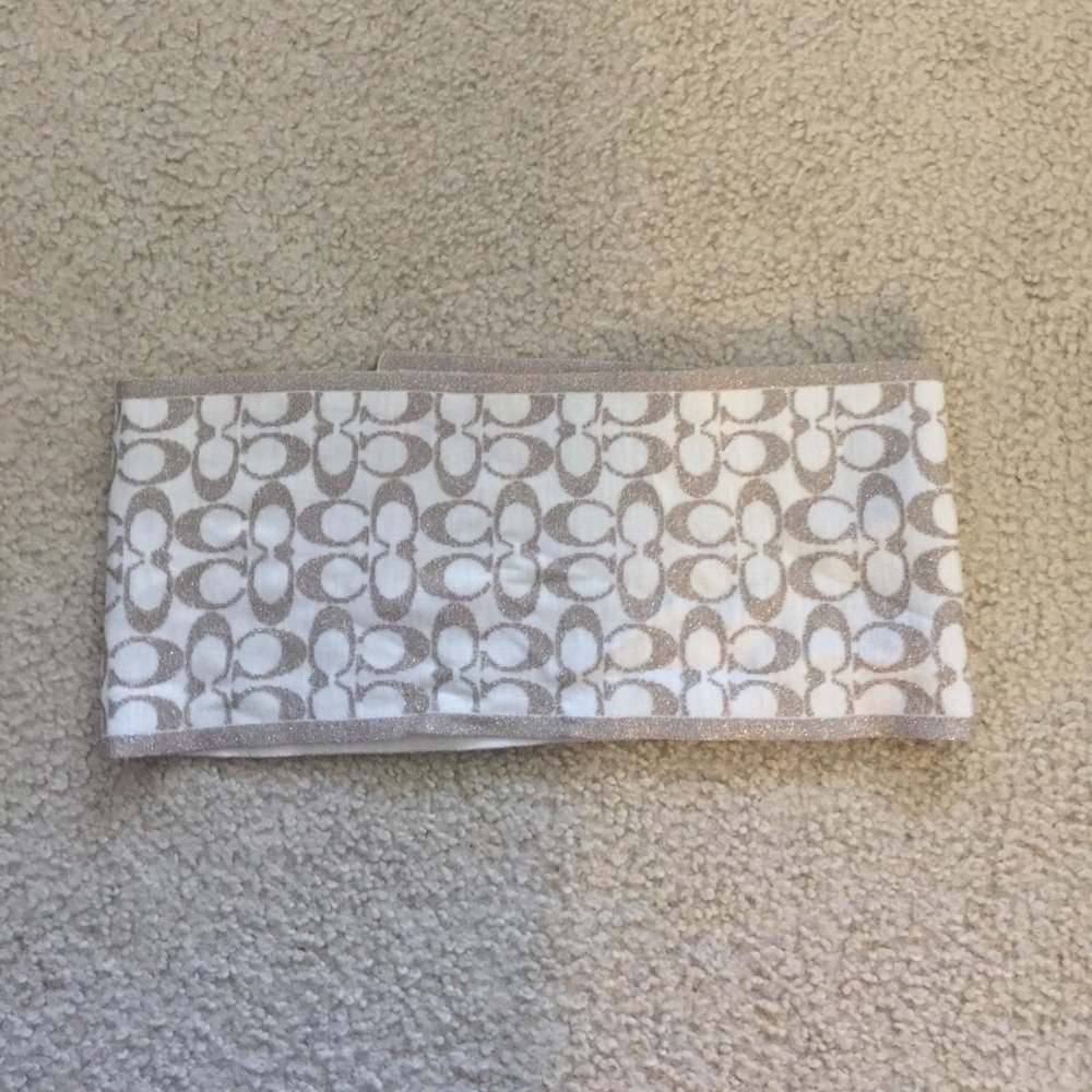 Coach scarf