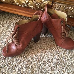 Nine West Platform Boot