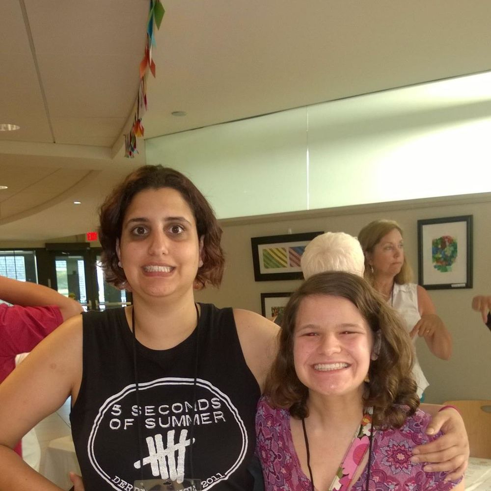 Meet your Posher, Juliette