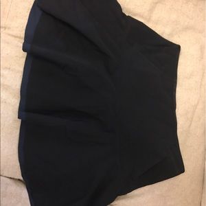 Lululemon fit and flare skirt size 10