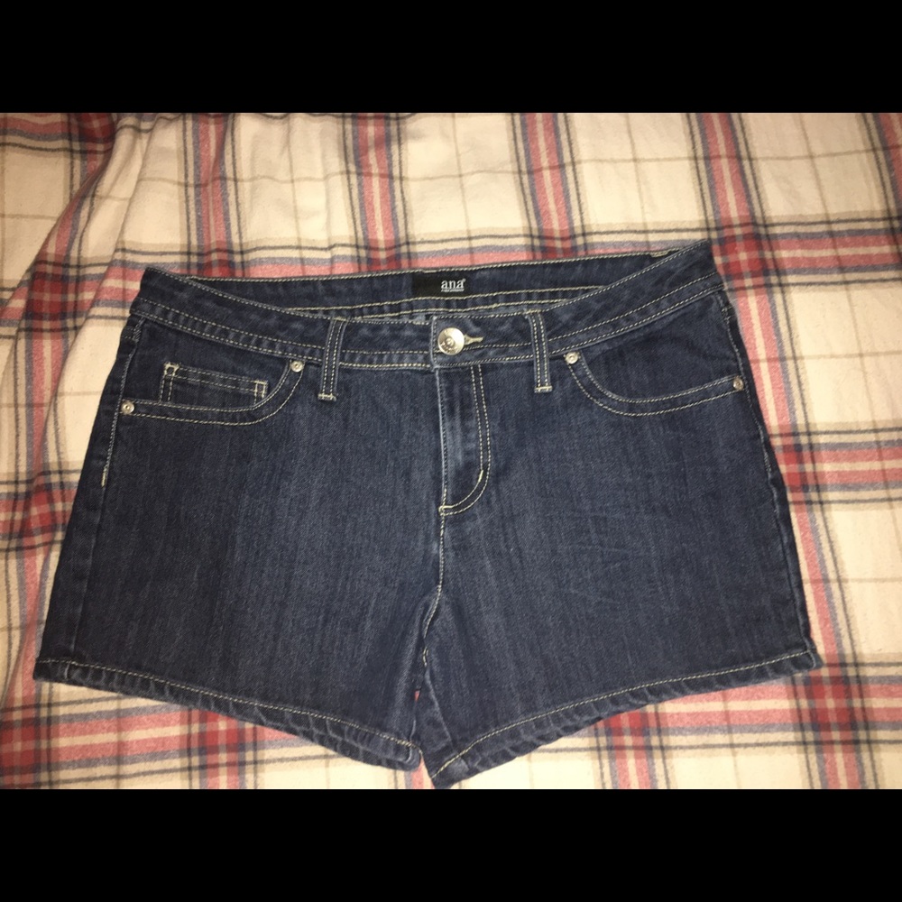a.n.a shorts