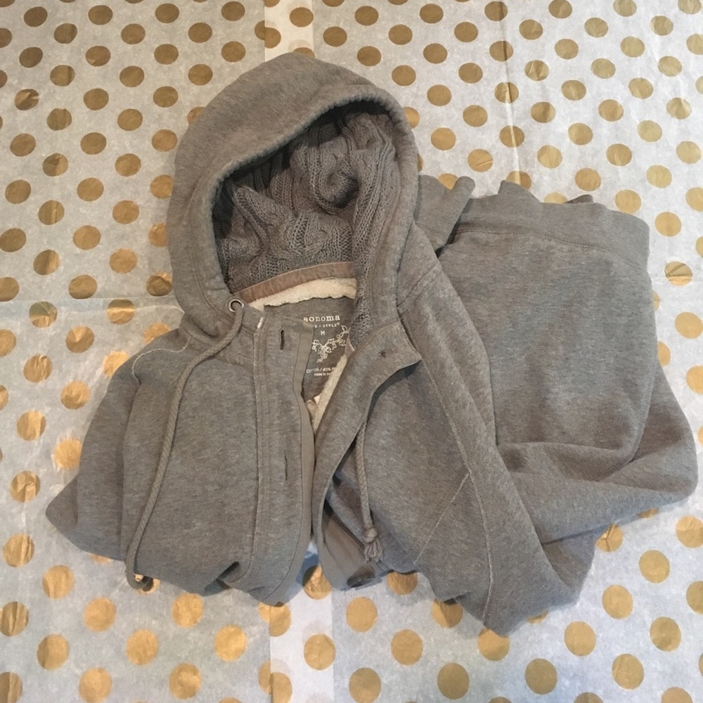 ✔️ FREE with Purchase Sonoma Sweatshirt