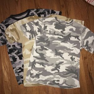 Boys camouflage t-shirt bundle, size large