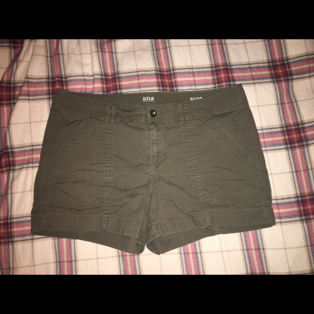 a.n.a shorts