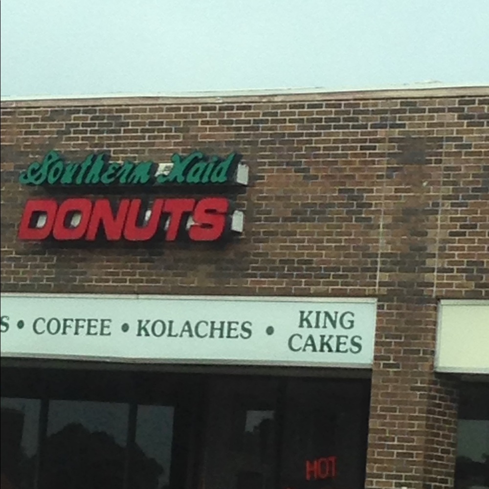 Meet your Posher, Demario