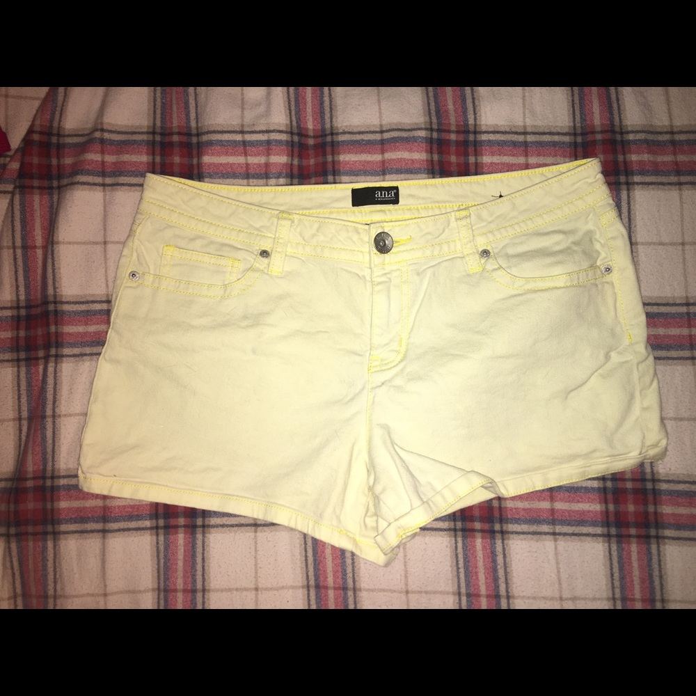 a.n.a shorts