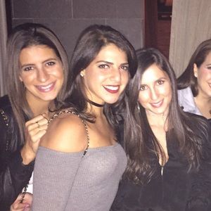 Meet your Posher, Arielle