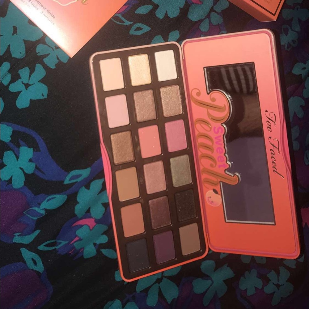 Too Faced Peach Palette