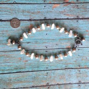 Beautiful artisan designed pearl & bead necklace