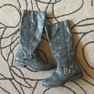 New girls Mia Mavis riding boot size 5