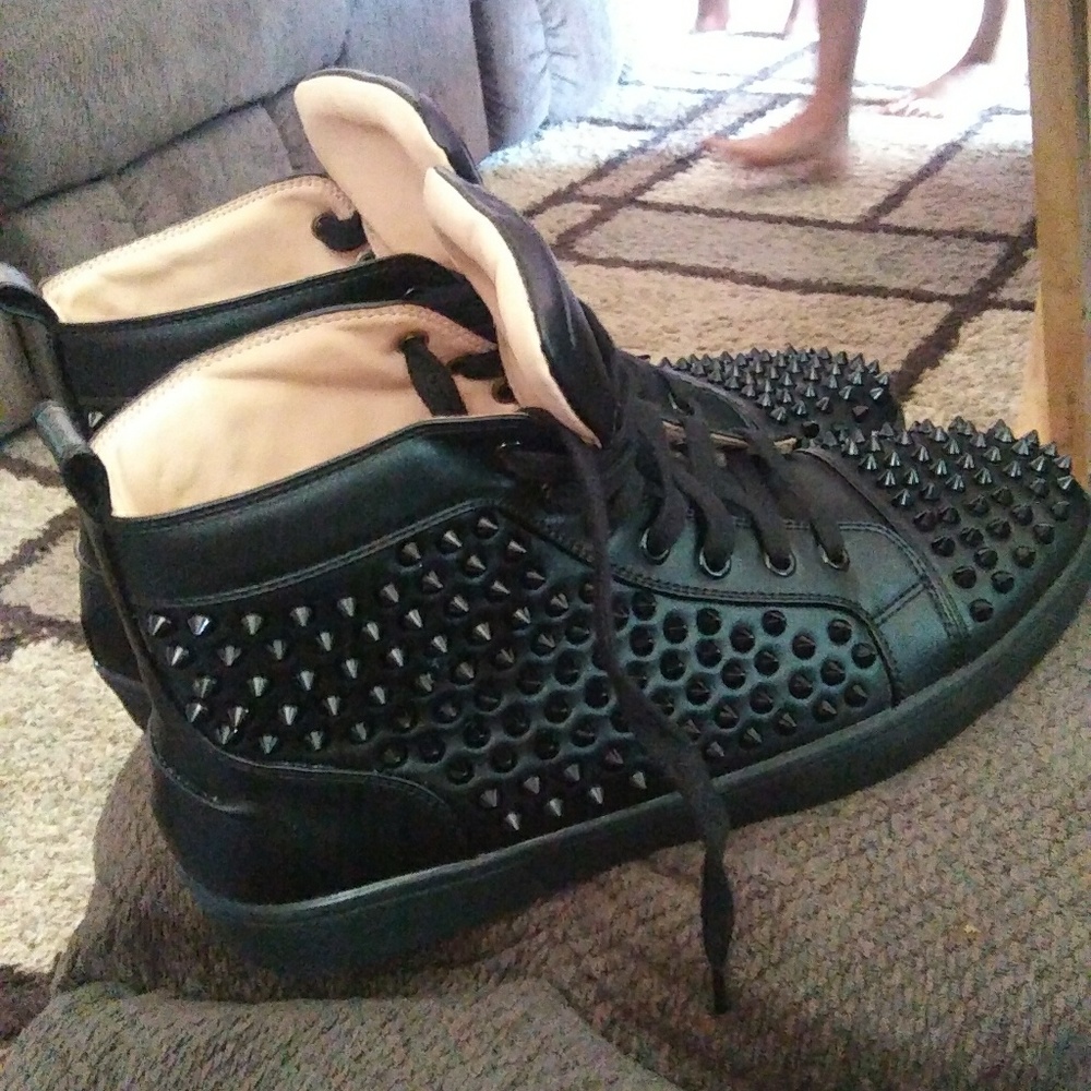 Red bottoms