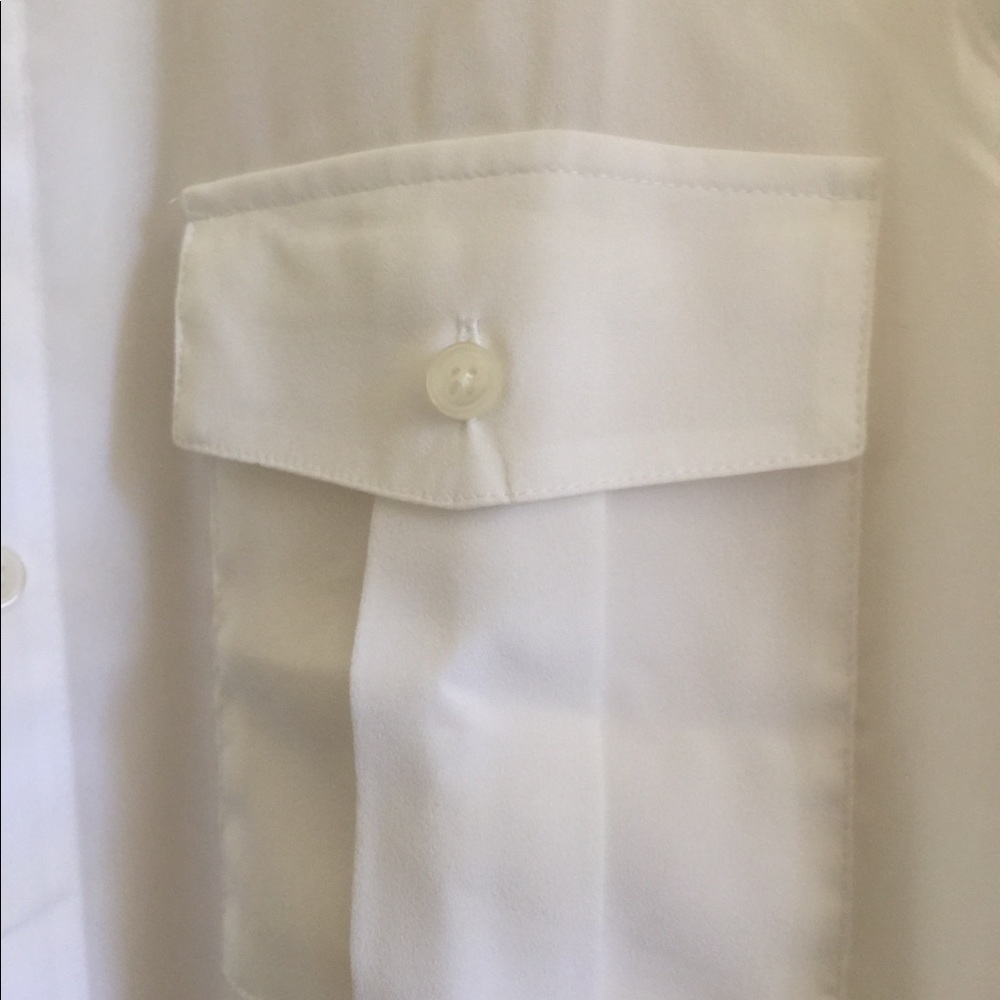 Ann Taylor Silky White Top