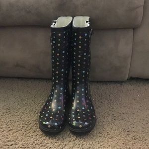 Rain boots
