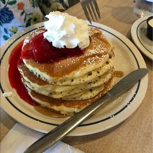 Meet your Posher, Mayra