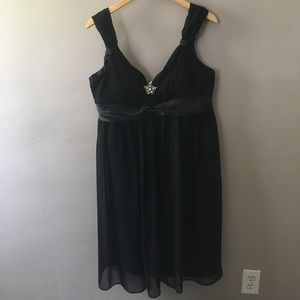 Lil Black Dress with vintage pin