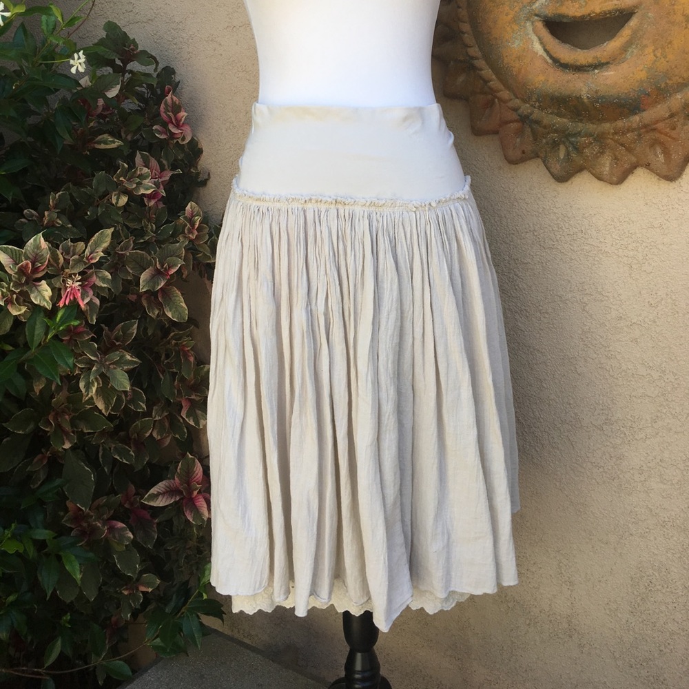 Hardtail skirt