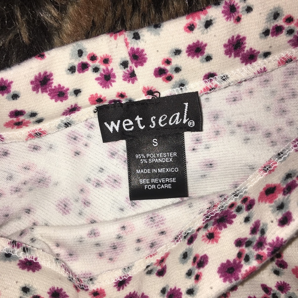 WET SEAL SKATER SKIRT!!