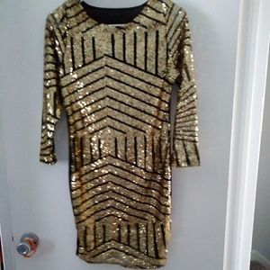 Gold & black fitted dress