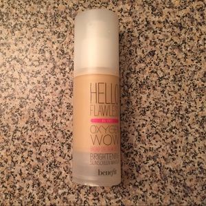 Benefit Hello Flawless Oxygen Wow Found. 24HR SALE