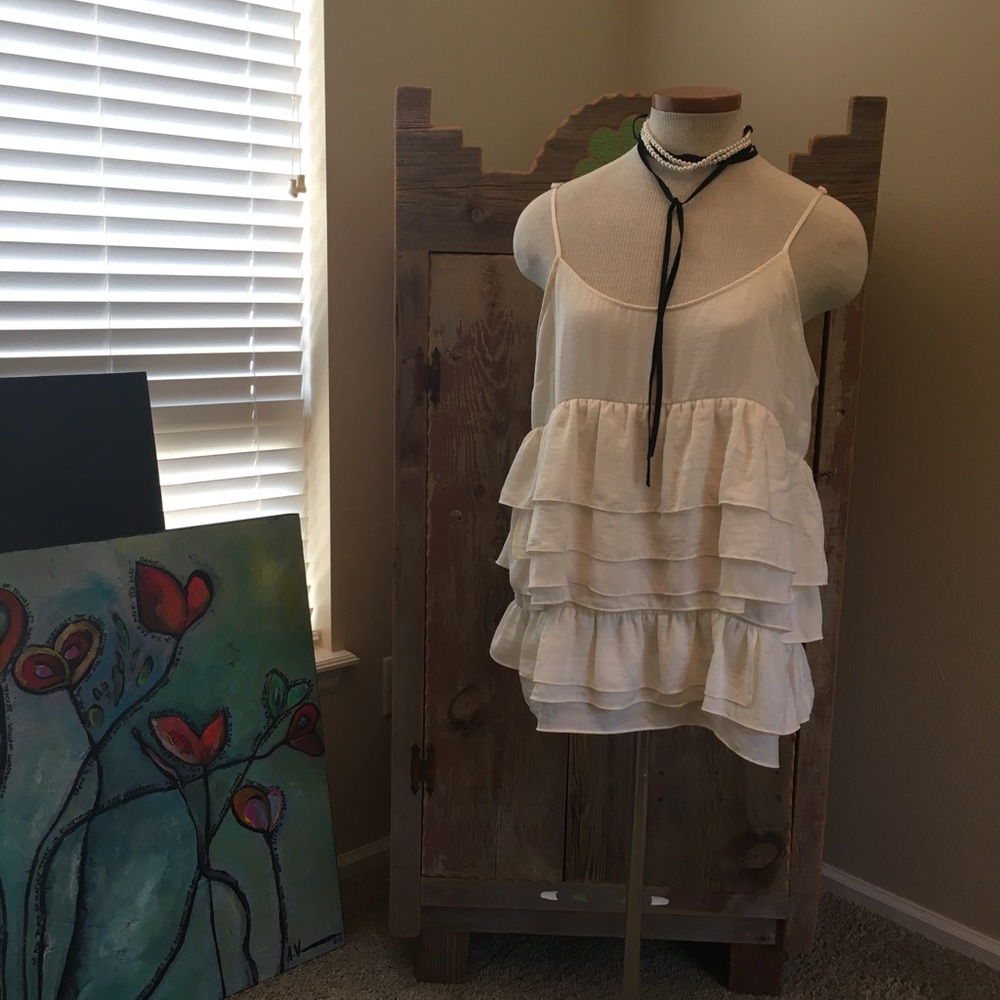 WhoWhatWear Ivory PInafore tank size L