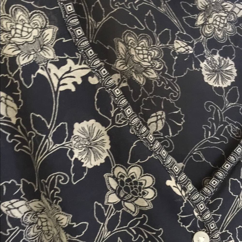 Gap Blue Top with White Flowers