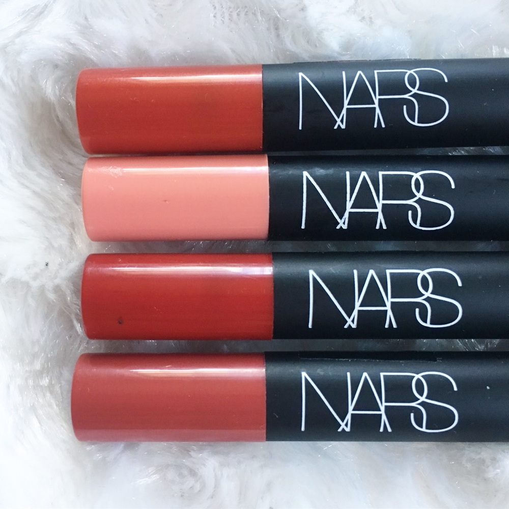 🎉HP🎉 NWT NARS Velvet Matte Lip Pencil