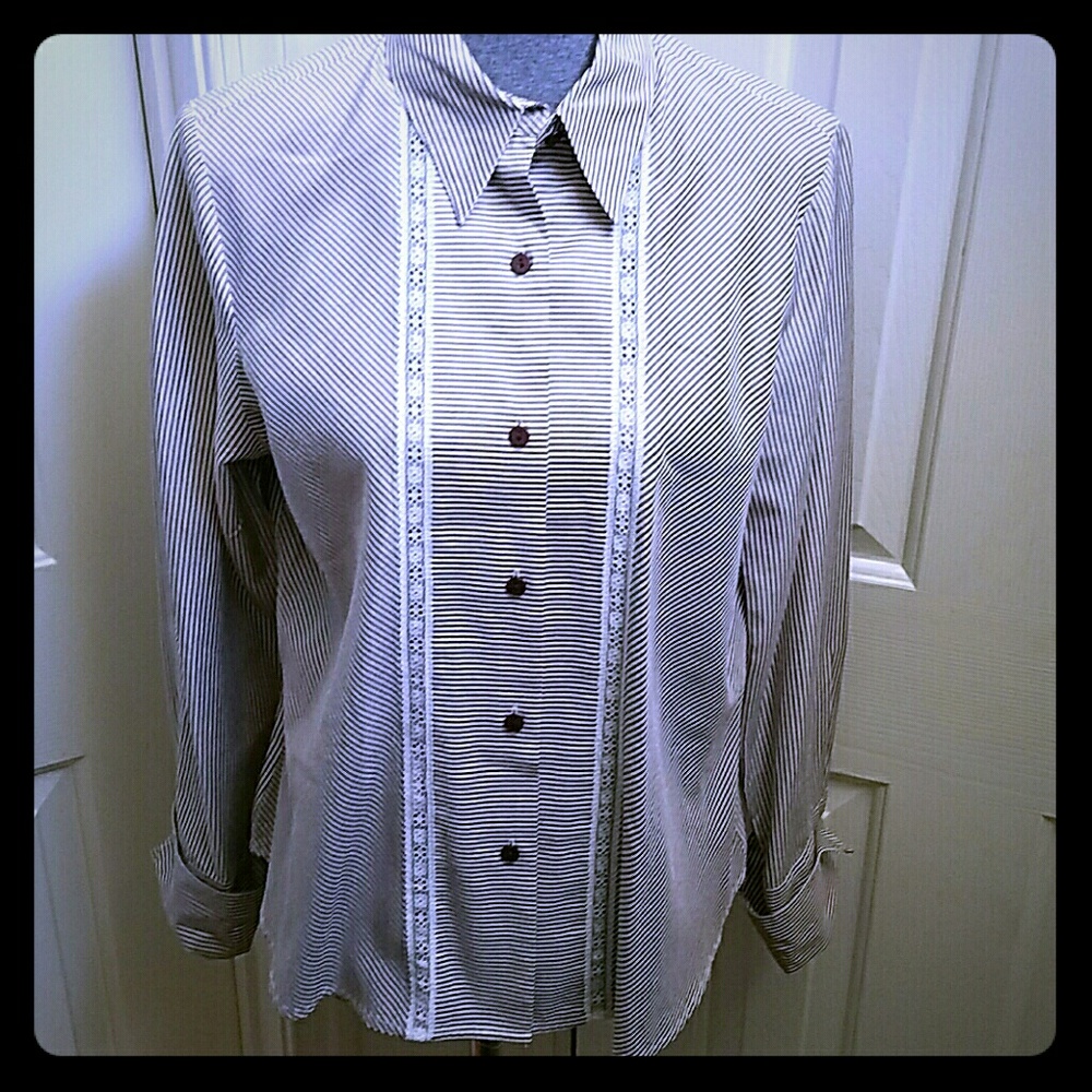 Edward Blouse🛍