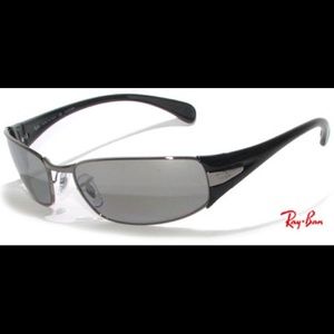 Ray-Ban Polarized Predator Sunglasses