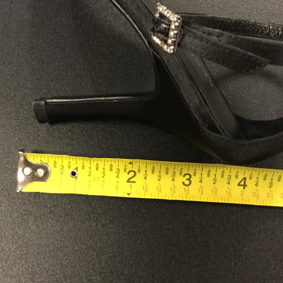 KENNETH COLE SPARKLY HEELS - Picture 6 of 6