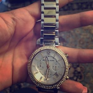 ⚜️ Authentic Michael Kors two-tone watch ⚜️