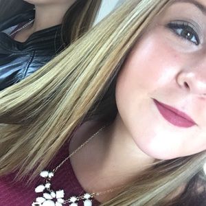 Meet your Posher, Suzanne