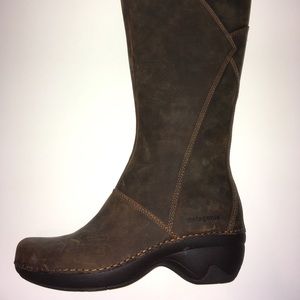 Patagonia Women's Better Clog Boots