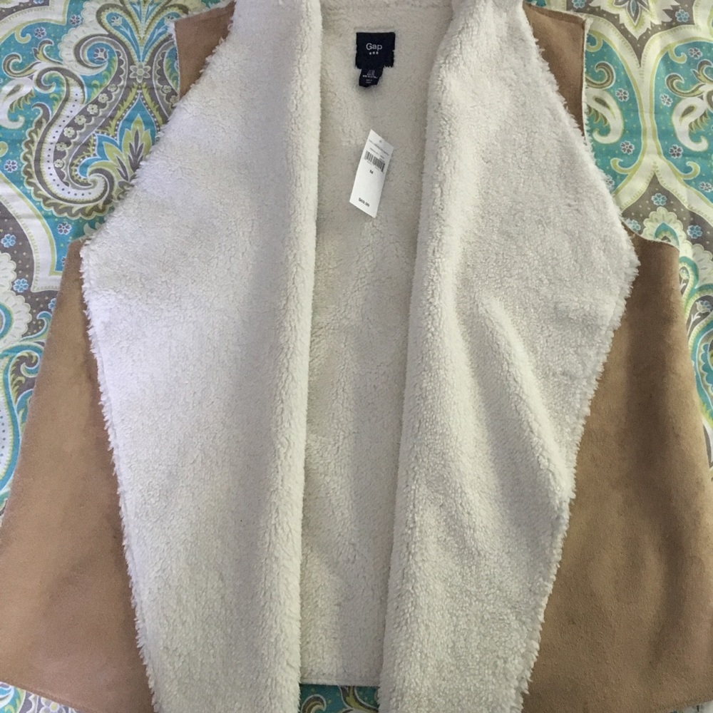 Women's Faux Shearling Vest from GAP NWT